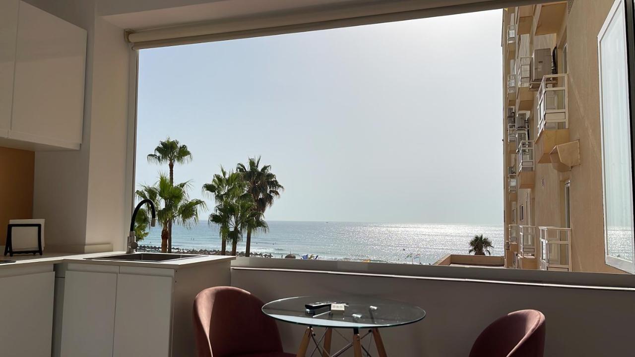 Torremolinos,Estudio Junto Al Mar En La Carihuela 외부 사진